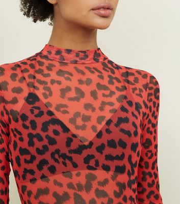 red leopard print top