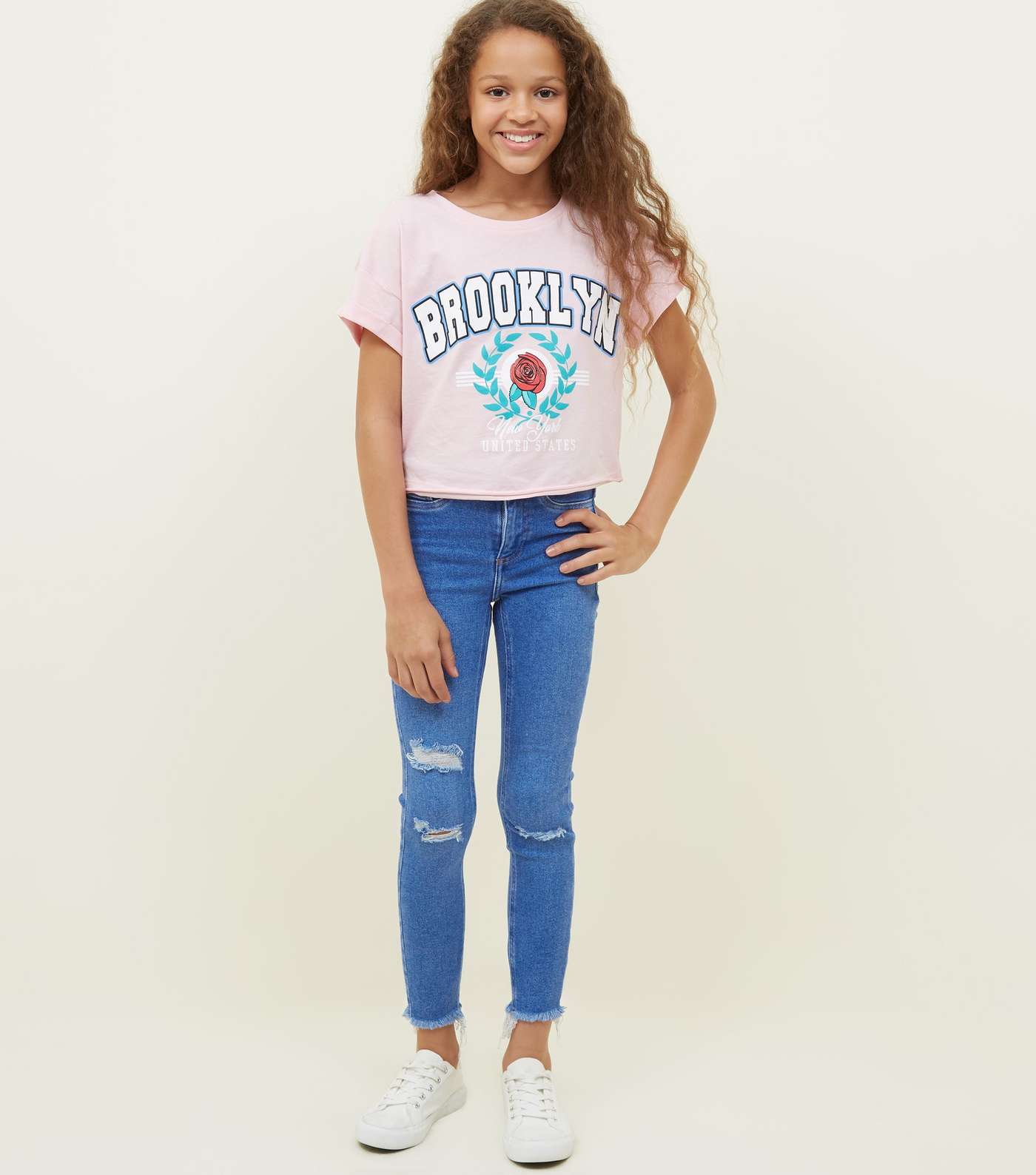Girls Pink Brooklyn Crest Logo T-Shirt Image 2