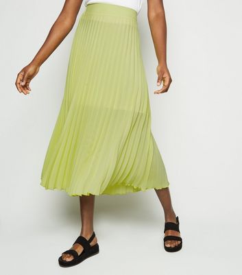 Mid length pleated outlet skirts yellow