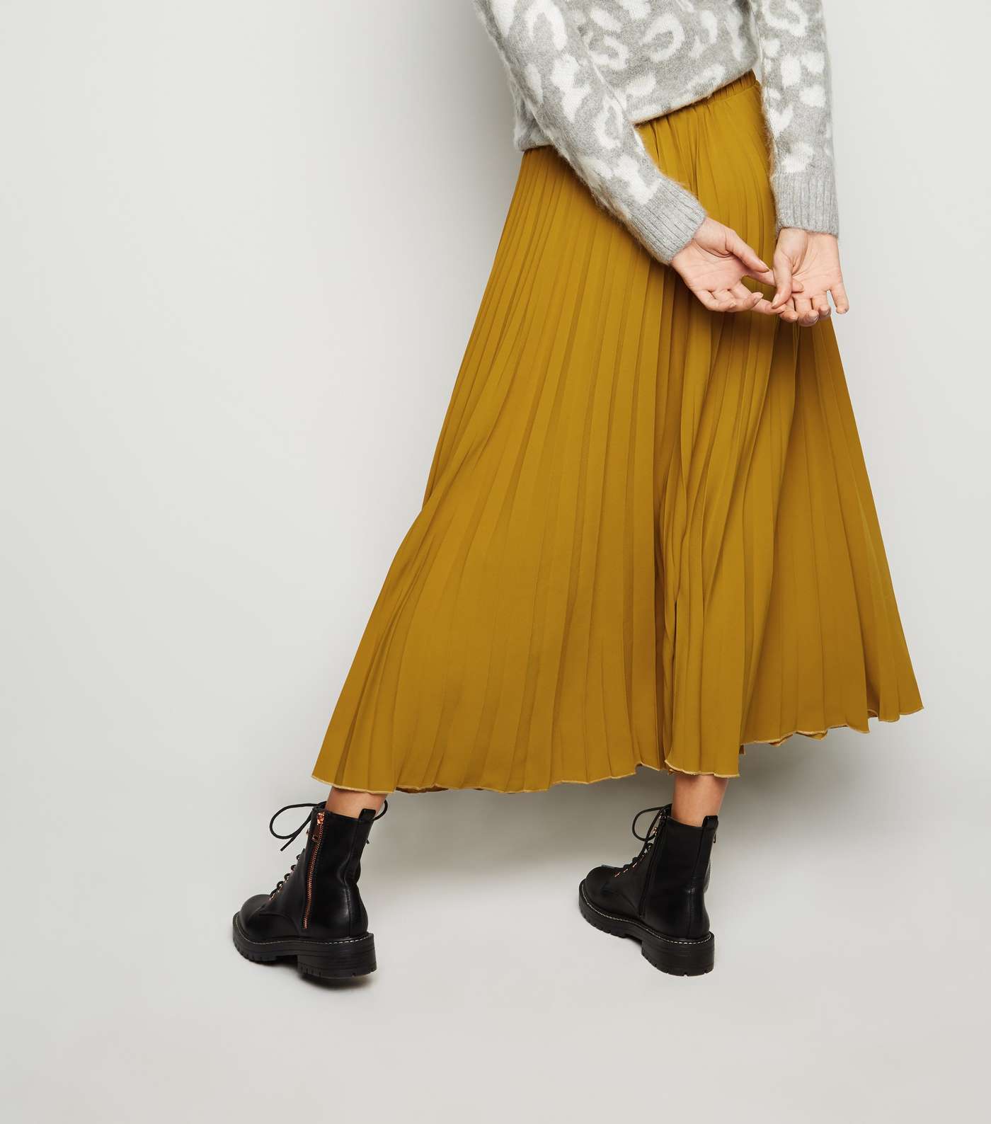 Mustard Pleated Midi Skirt  Image 5