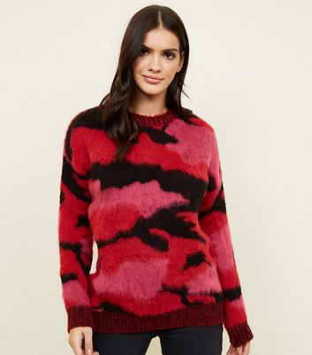 red camo jumper