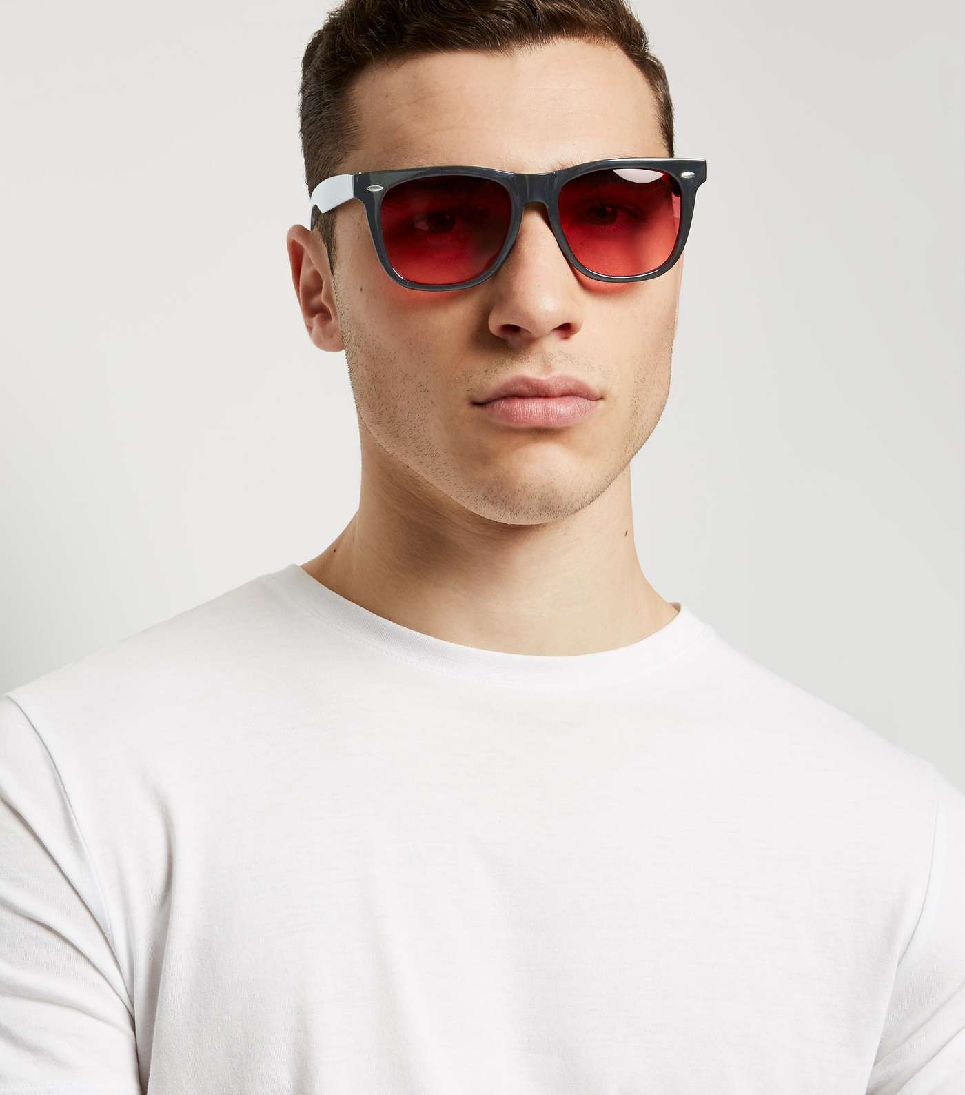 Red Tinted Matte Square Frame Sunglasses Image 2
