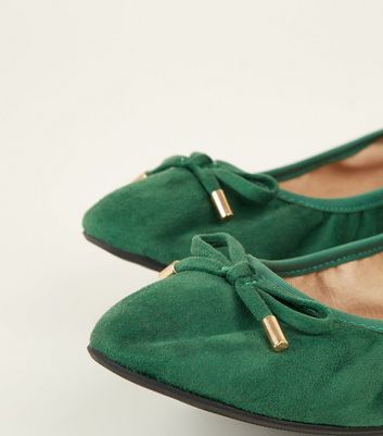 dark green wide fit shoes