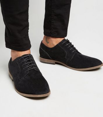 Schwarze Derby Schuhe in Wildleder Optik mit Schnürung | New Schwarze Derby Schuhe in Wildleder Optik mit Schnürung | New