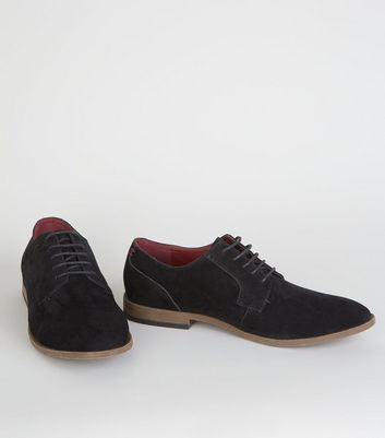 Schwarze Derby Schuhe in Wildleder Optik mit Schnürung | New Schwarze Derby Schuhe in Wildleder Optik mit Schnürung | New