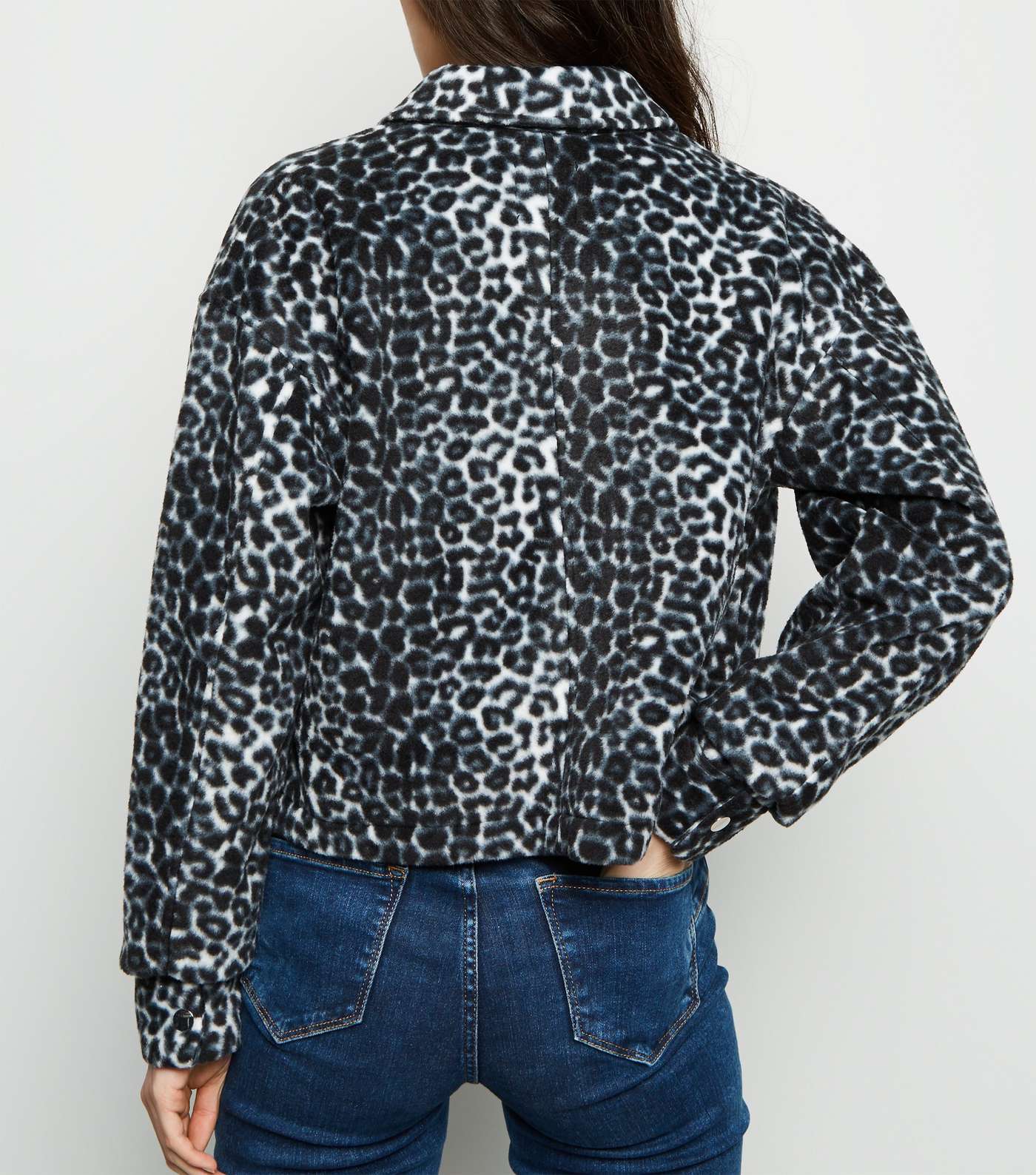 Black Leopard Print Fleece Jacket  Image 5