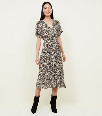 Brown Leopard Print Midi Tea Dress New Look shop for Brown Leopard Print Midi Tea Dress New Look at Shopo