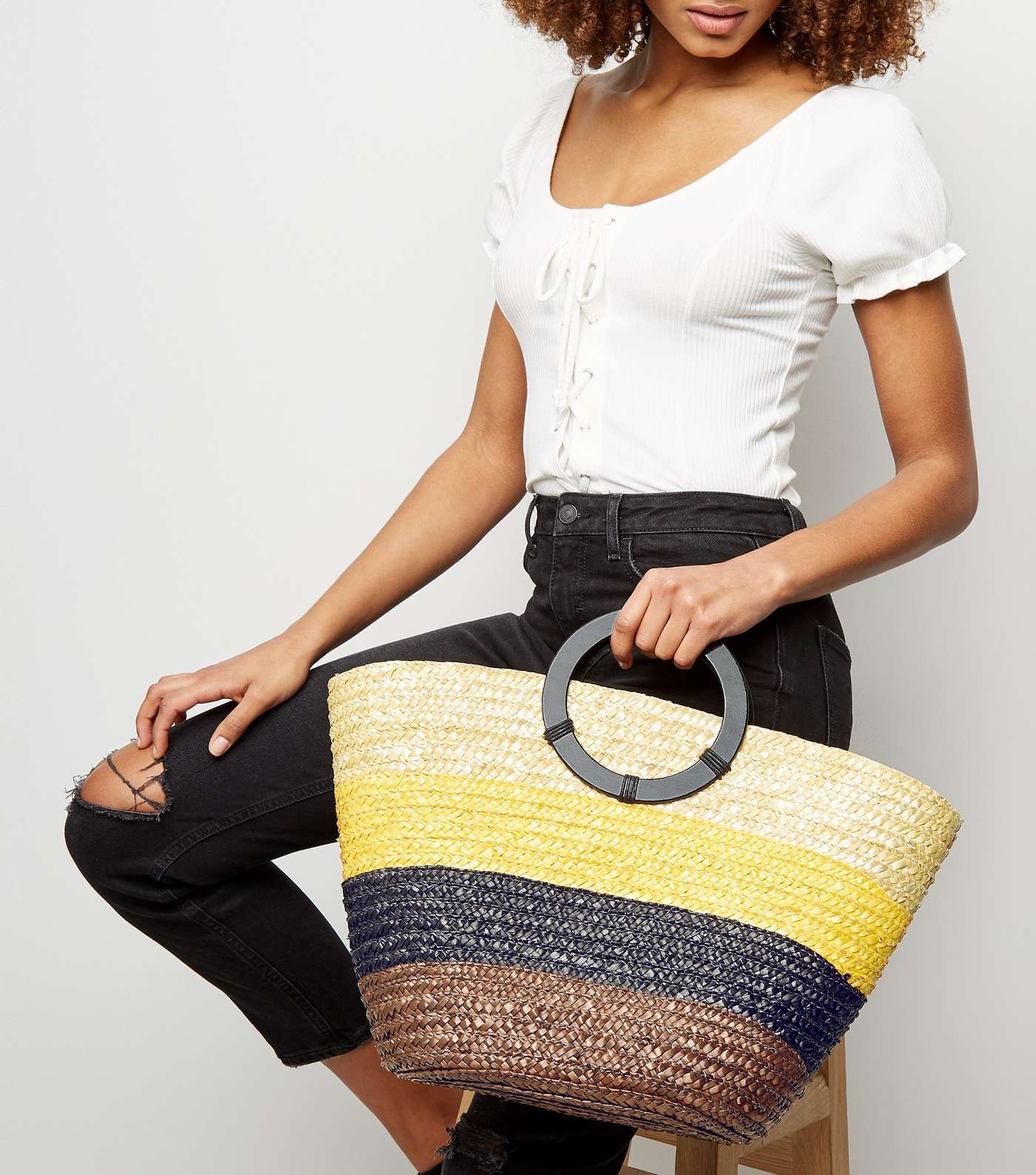 Brown Straw Stripe Woven Ring Handle Tote Bag Image 2