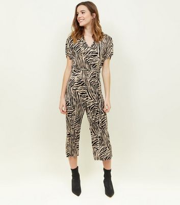 jumpsuit for breastfeeding