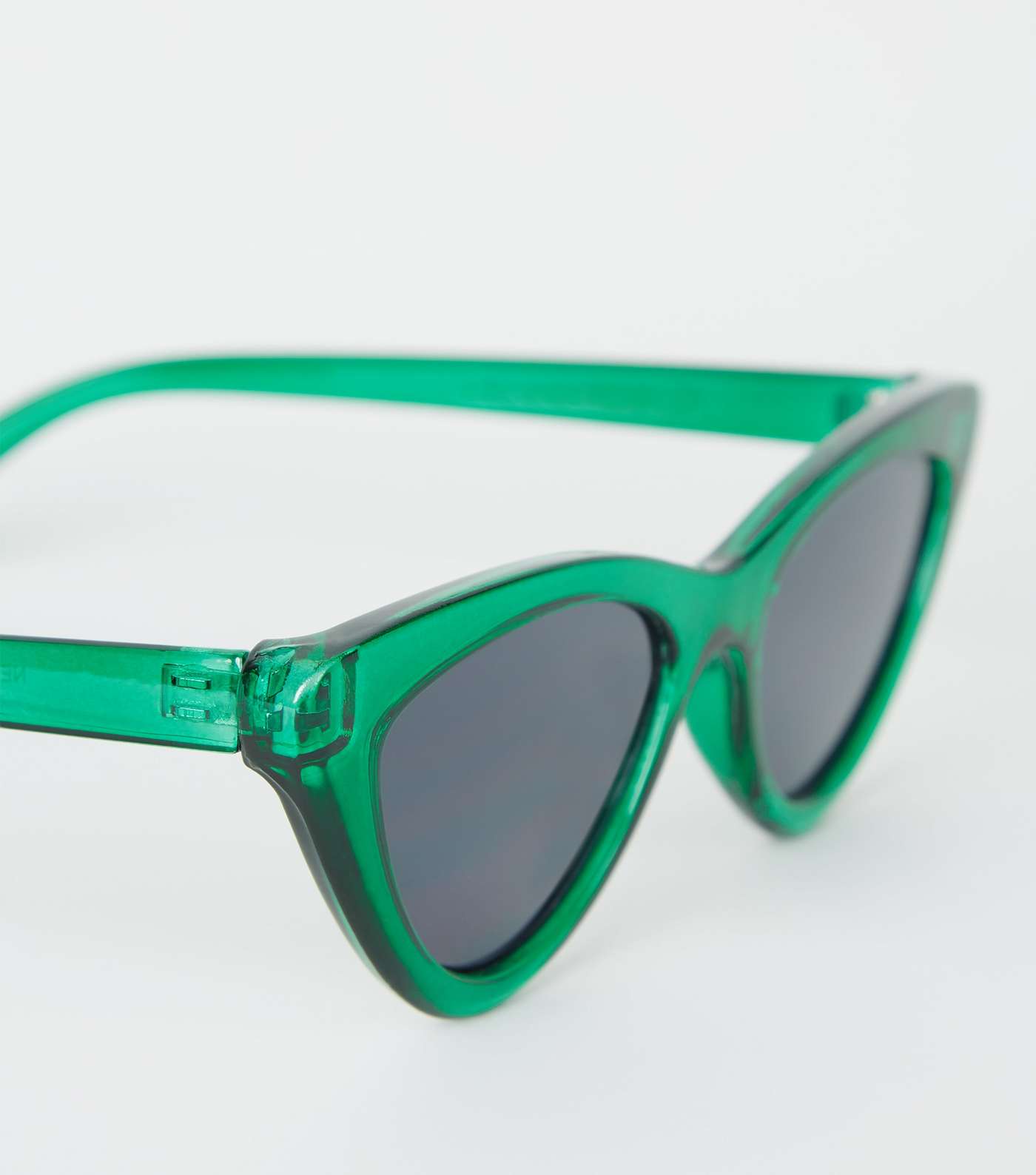 Green Cat Eye Sunglasses  Image 3