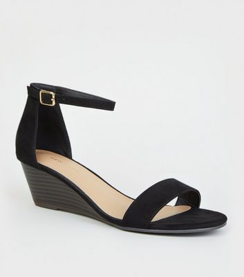 new look low wedge sandals