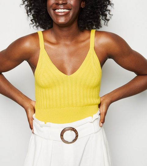 Gelber, gestricker Bralette