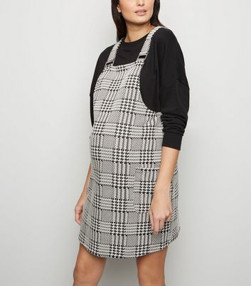 new look maternity pinafore