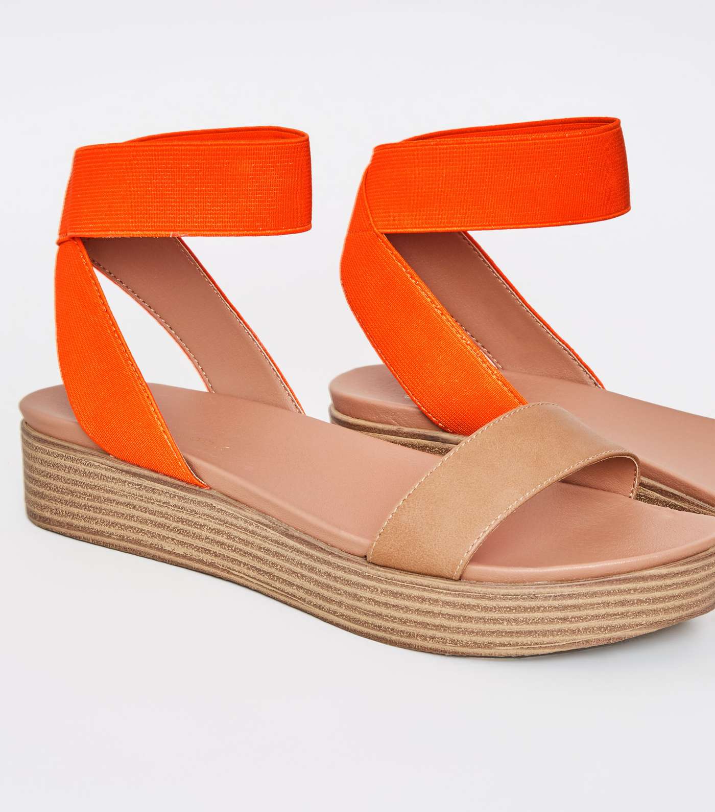 Tan Wood Flatform Footbed Sandals  Image 3