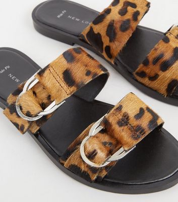 wide fit fur sliders