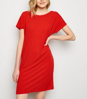 red t shirt dresses