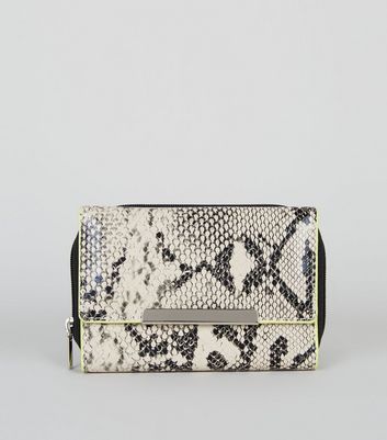 new look snake bag