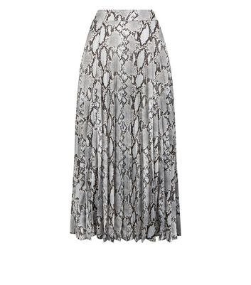 new look white pleated skirt