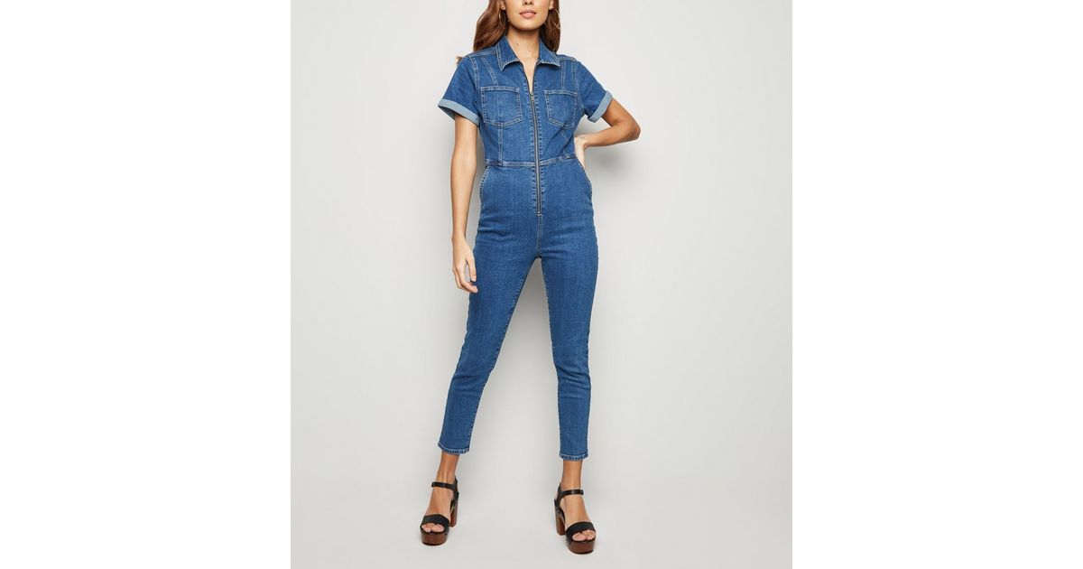 Blauer Jumpsuit Aus Denim Mit Reissverschluss New Look