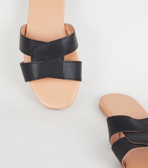newlook flat sandals
