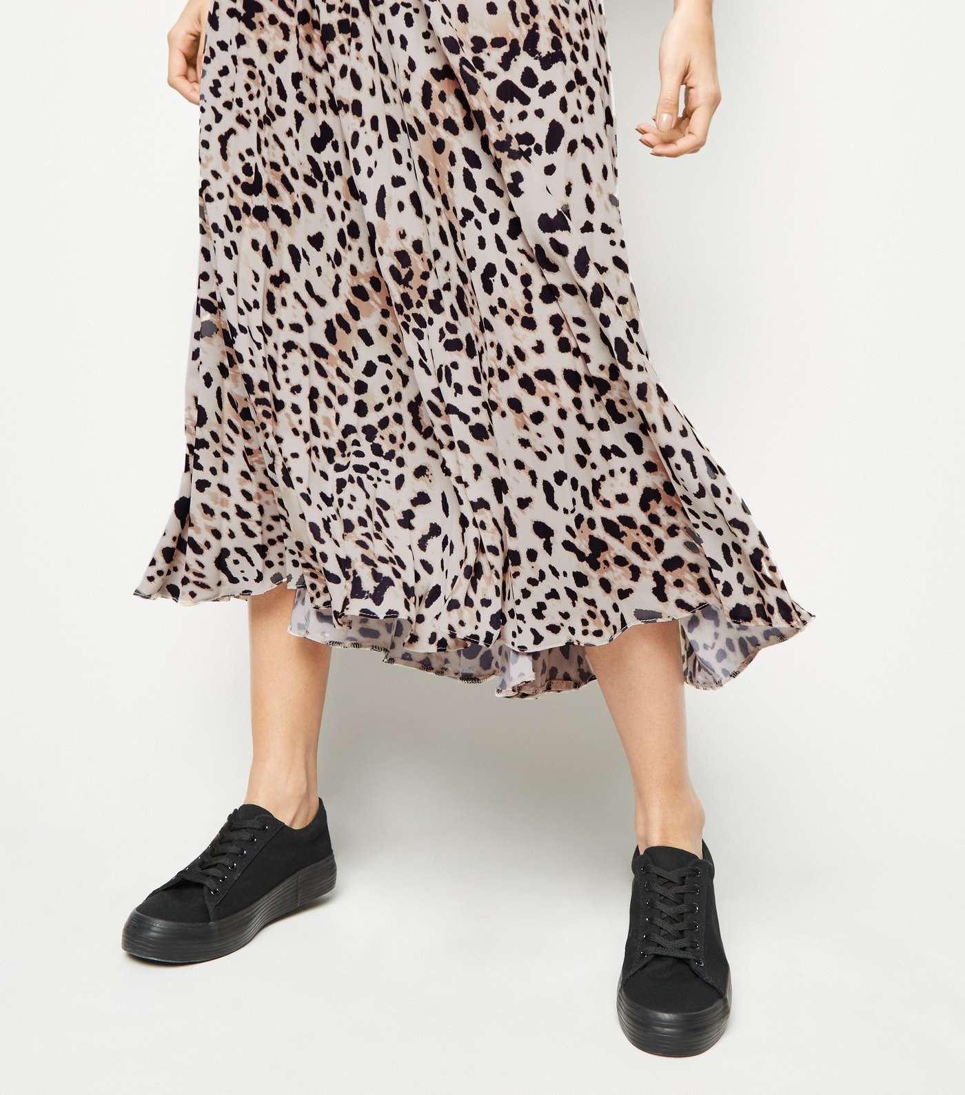 Brown Leopard Print Pleated Midi Skirt Image 5