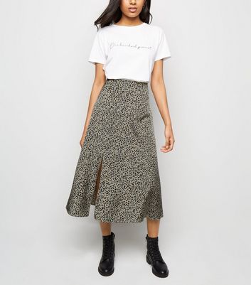 new look leopard skirt