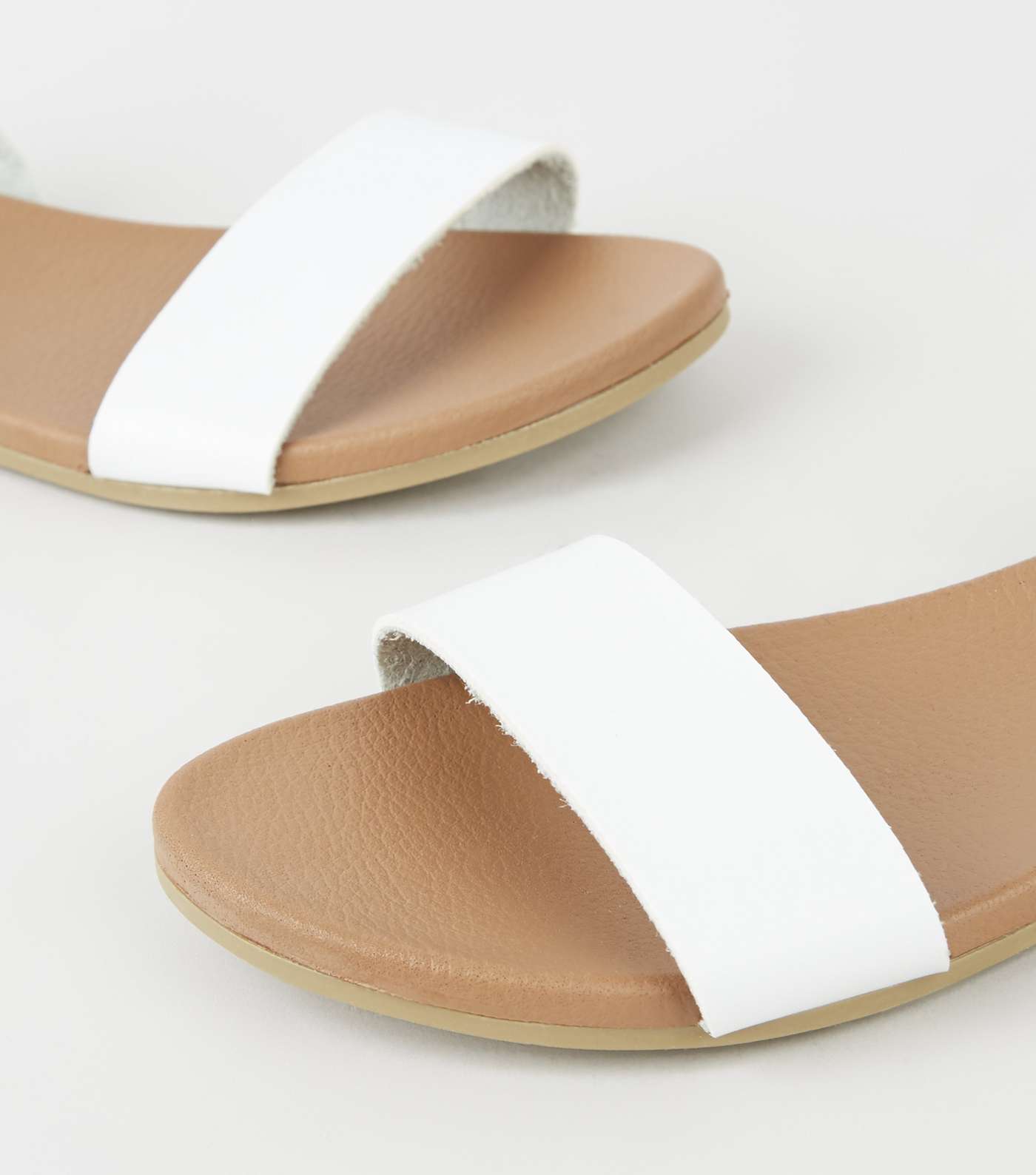 White Leather-Look Twist Strap Footbed Sandals Image 3