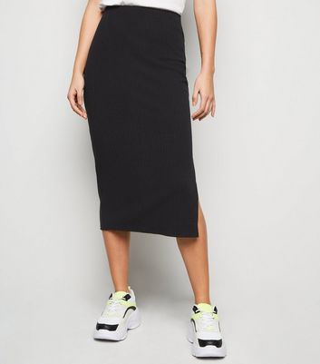 Midi pencil hotsell skirt with sneakers