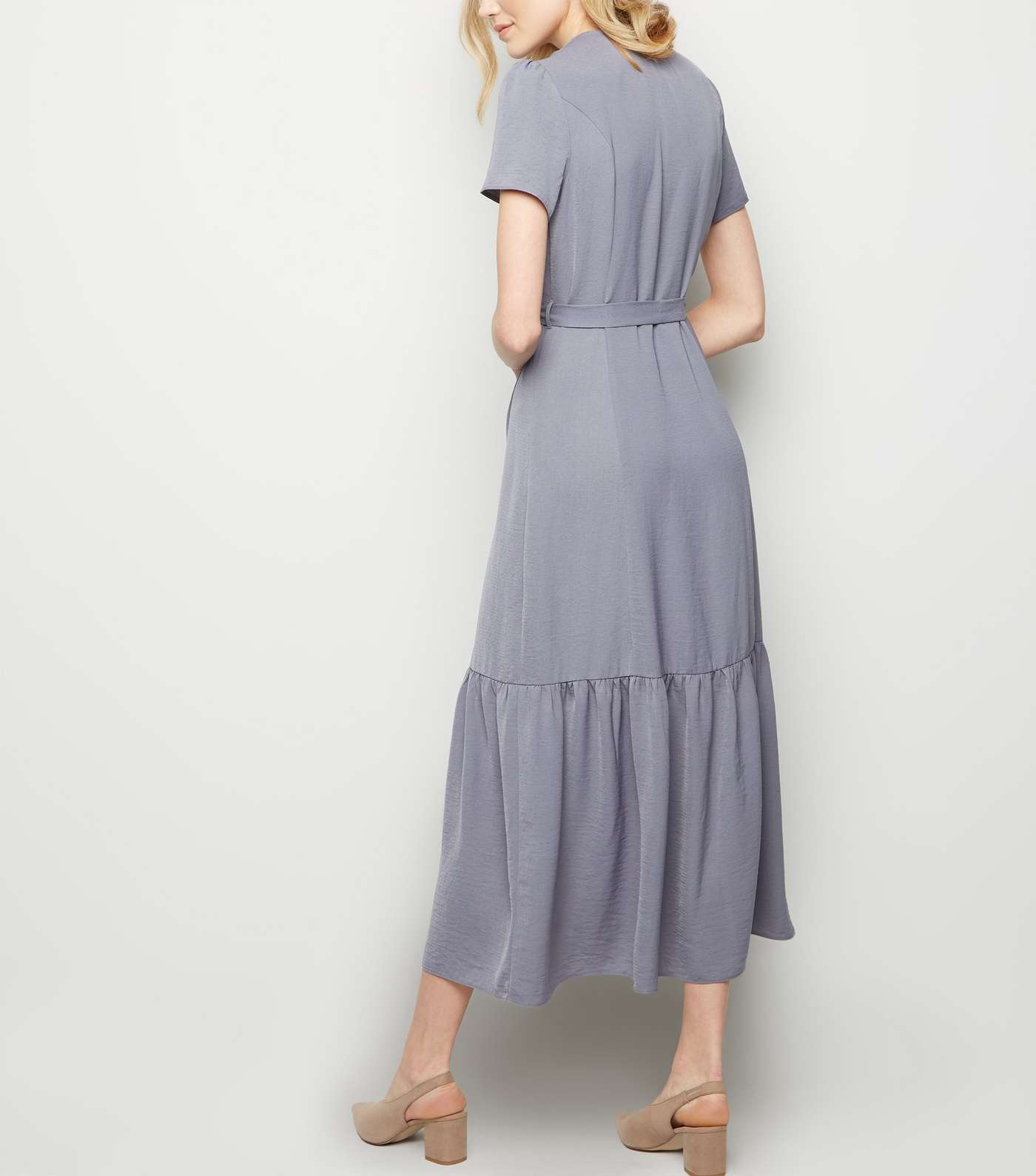 Grey Herringbone Tiered Button Front Midi Dress  Image 5