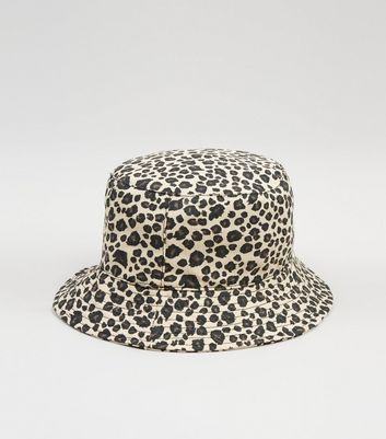 bucket hat leopard print