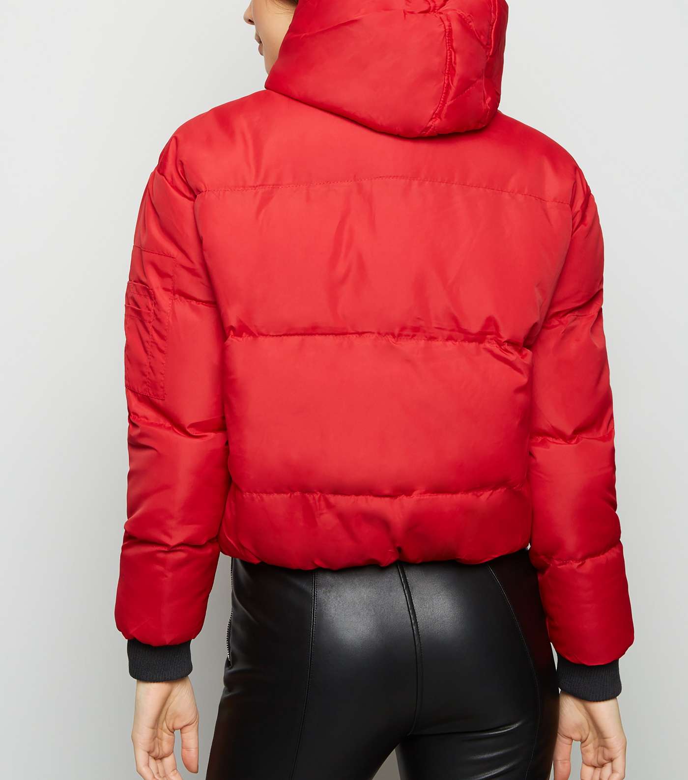 Blue Vanilla Red Hooded Cropped Puffer Jacket Image 5