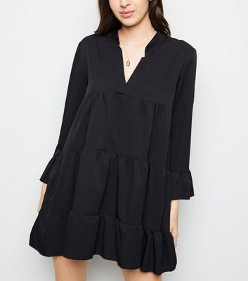 Cameo Rose Black Tiered Smock Dress | New Look