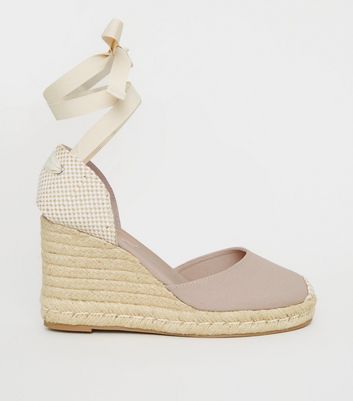 Espadrilles with 2025 ribbon ties