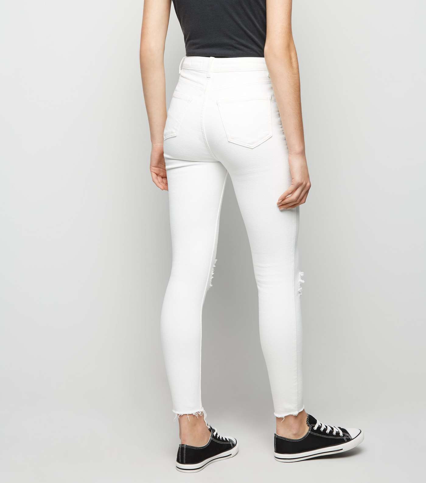White Ripped Super Skinny Hallie Jeans Image 3