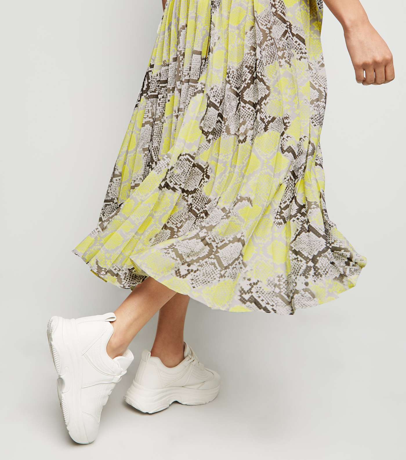 Petite Yellow Neon Snake Print Pleated Midi Skirt  Image 3