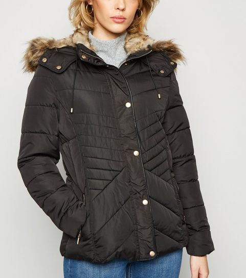 Black Faux Fur Trim Fitted Puffer Jacket 