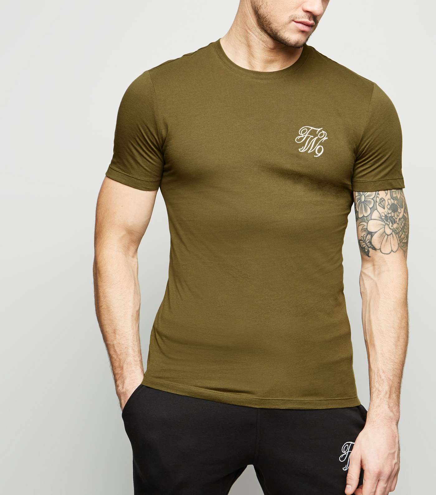 Green TW9 Embroidered Muscle Fit T-Shirt
