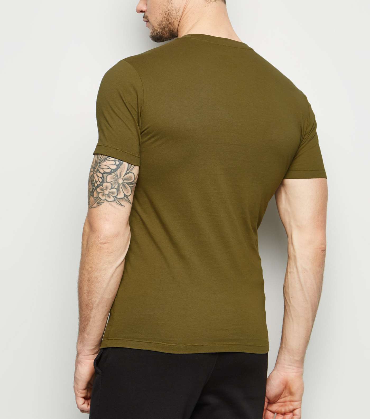 Green TW9 Embroidered Muscle Fit T-Shirt Image 3
