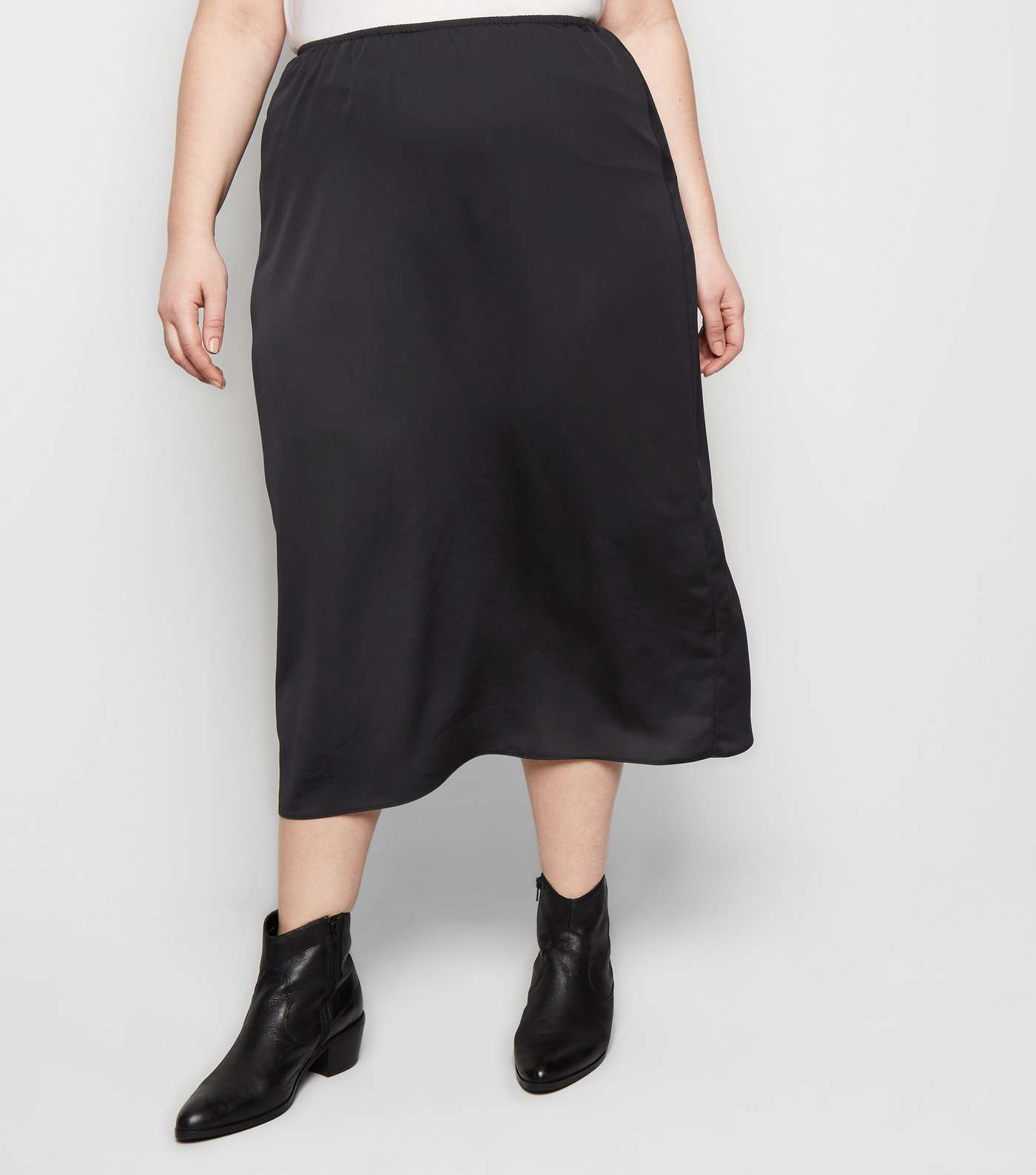 Curves Black Midi Skirt Image 2