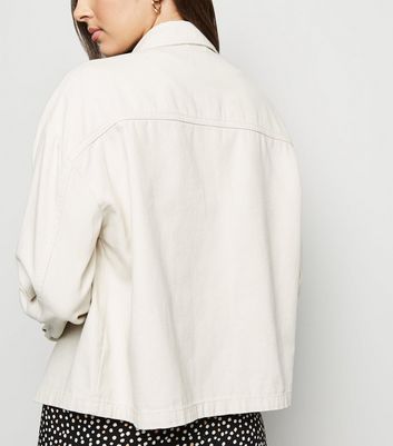 beige cropped utility jacket