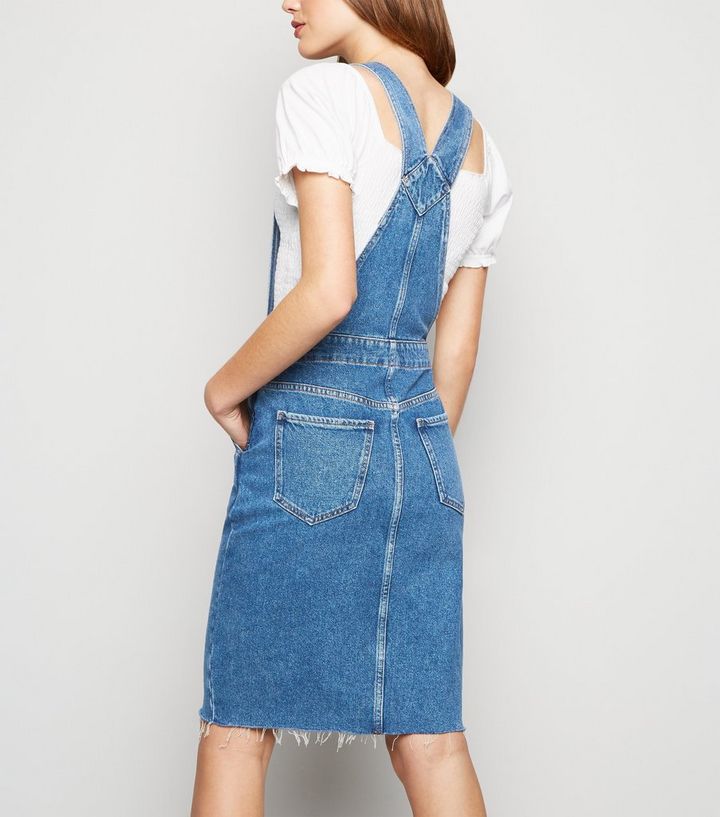 Robe Salopette En Jean Bleu A Bord Brut New Look