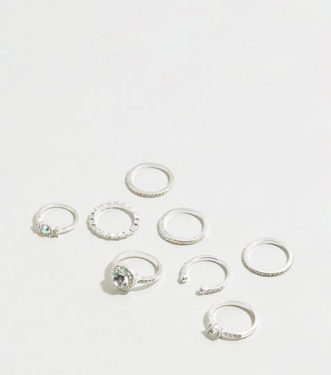 Lot de 8 bagues Premium argentées à strass