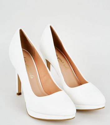 white platform court shoes