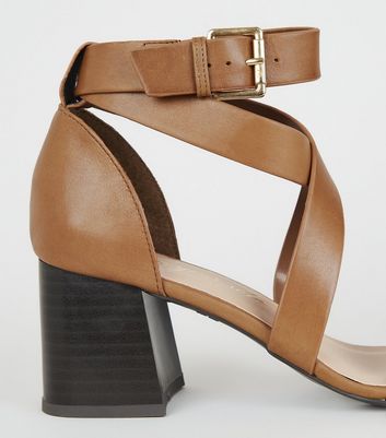 tan leather sandals uk