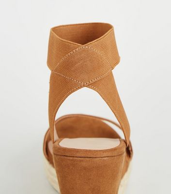 espadrilles with elastic straps