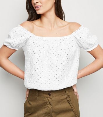 Broderie outlet bardot top