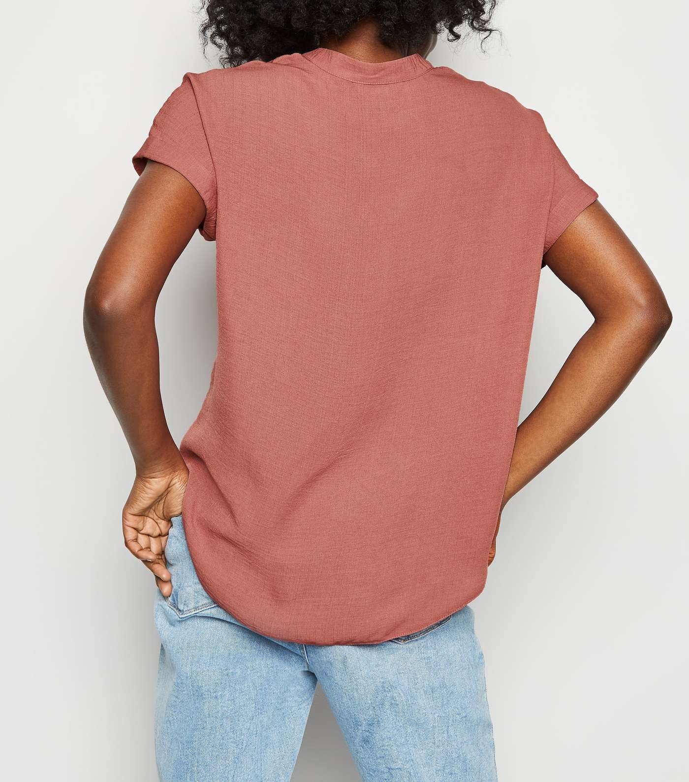 Mid Pink Short Sleeve Overhead Shirt Image 3