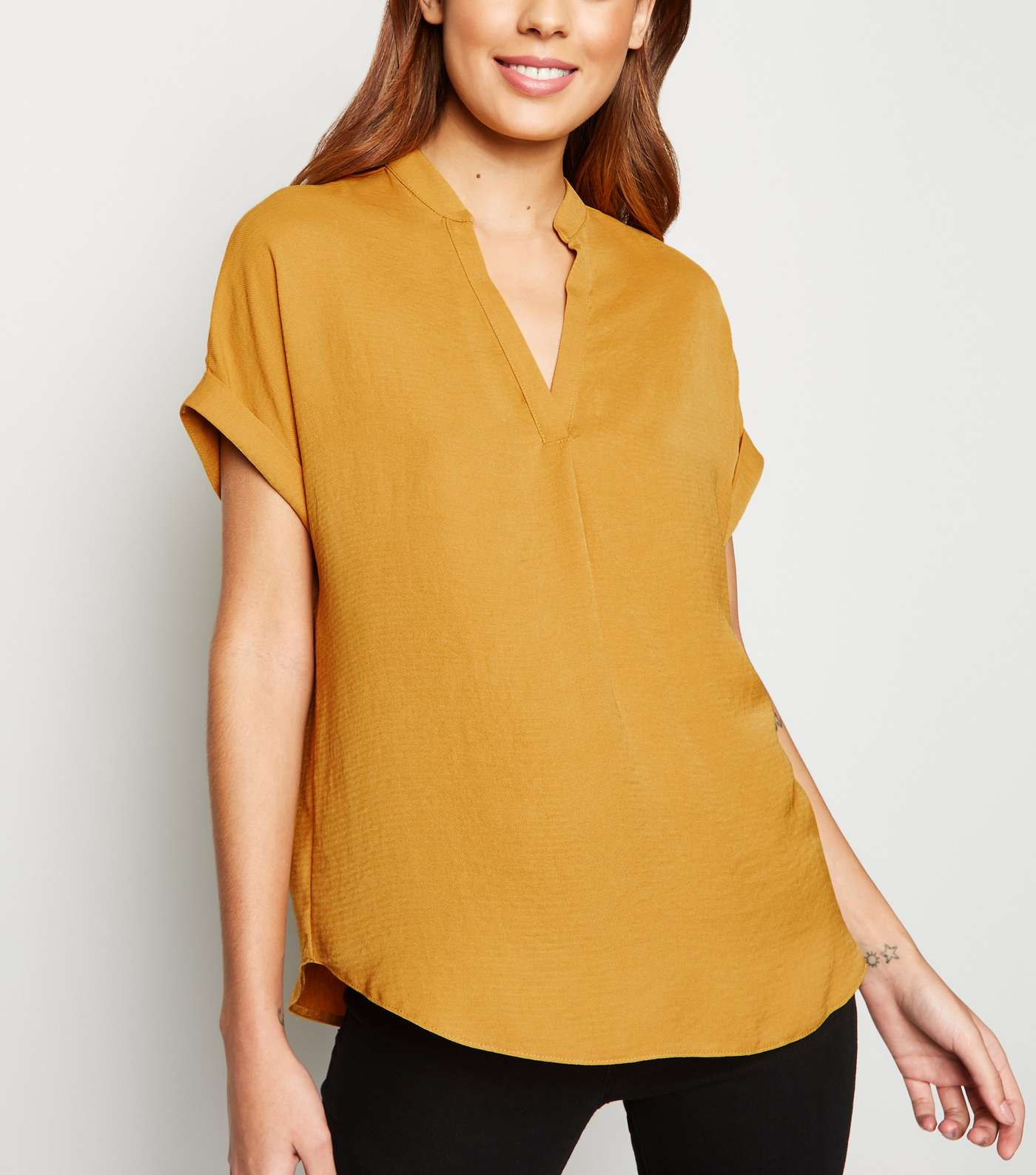 Yellow Short Sleeve Overhead Shirt