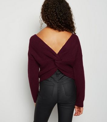 sweater with twist back