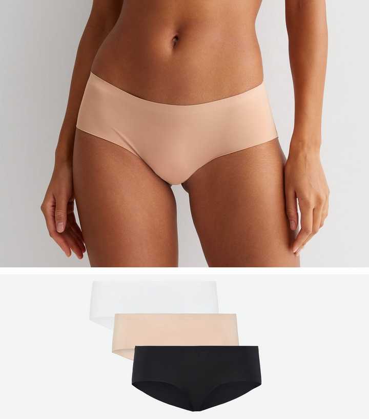 https://media3.newlookassets.com/i/newlook/630031999/womens/clothing/lingerie/3-pack-white-black-and-tan-seamless-short-briefs.jpg?strip=true&qlt=50&w=720